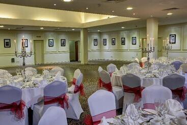 هتل Best Western Plus Sheffield Mosborough Hall