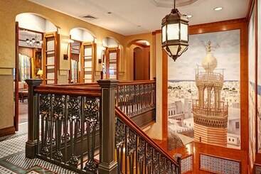 Casablanca Hotel By Library Hotel Collection