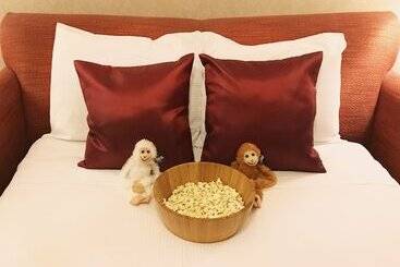 Casablanca Hotel By Library Hotel Collection