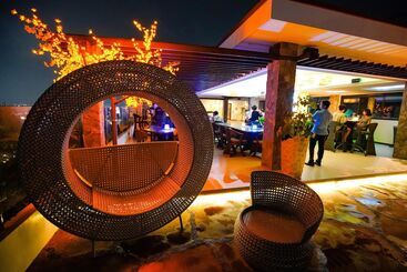هتل Cebu White Sands Resort And Spa