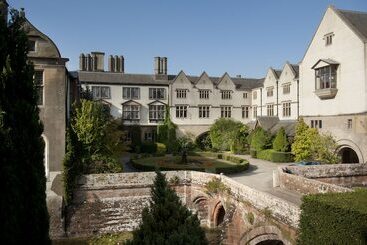 هتل Coombe Abbey