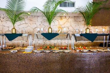 Tukan Hotel Playa Del Carmen