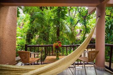 Tukan Hotel Playa Del Carmen