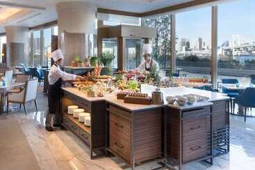 هتل Hilton Tokyo Odaiba