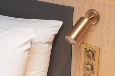 هتل Kēsa House, The Unlimited Collection Managed By The Ascott Limited