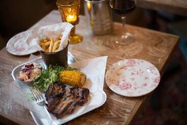 هتل Mercure Oxford Eastgate