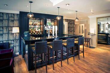 هتل Mercure Oxford Eastgate