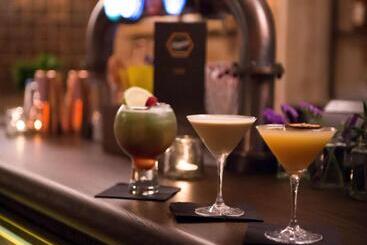 هتل Mercure Oxford Eastgate