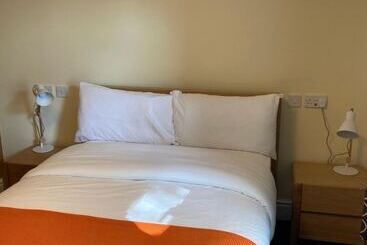 هتل Newell Bistro And Rooms