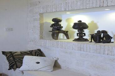 هتل Pinewood Beach Resort And Spa