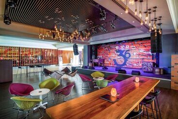 Pullman Reef Hotel Casino