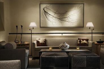 هتل Rosewood Inn Of The Anasazi
