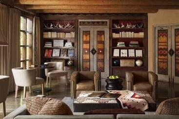 هتل Rosewood Inn Of The Anasazi