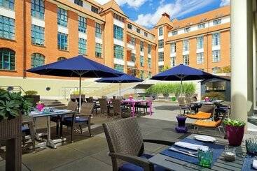 هتل Sheraton Hannover Pelikan