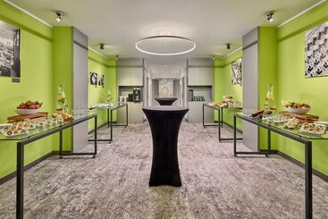 هتل Sheraton Hannover Pelikan