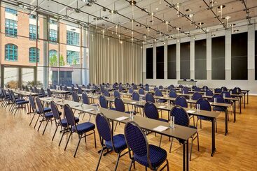 هتل Sheraton Hannover Pelikan