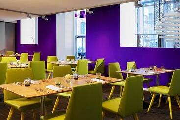 هتل Sheraton Hannover Pelikan