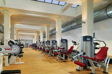 هتل Sheraton Hannover Pelikan