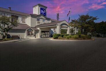 هتل Sleep Inn