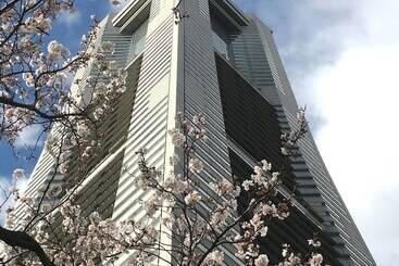هتل Yokohama Royal Park