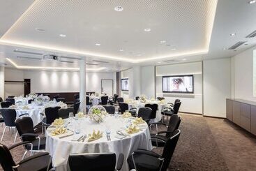 Mövenpick Hotel München Airport