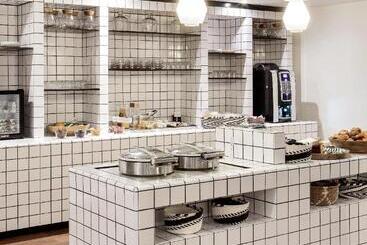 New Hotel Le Voltaire