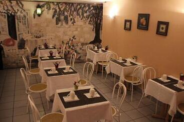New Hotel Le Voltaire