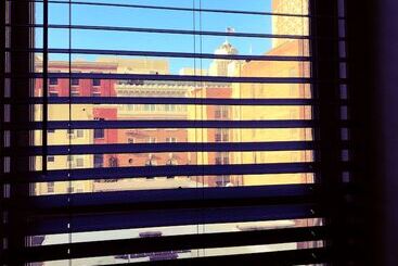Touchstone Hotel   City Center
