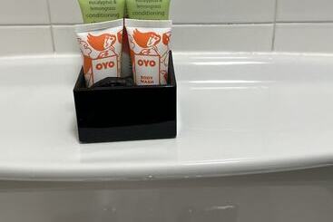 Touchstone Hotel   City Center