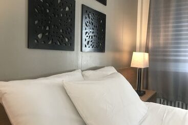 Touchstone Hotel   City Center