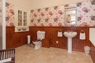 هتل Abbots Brae