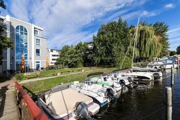 هتل Am Schloß Köpenick By Golden Tulip