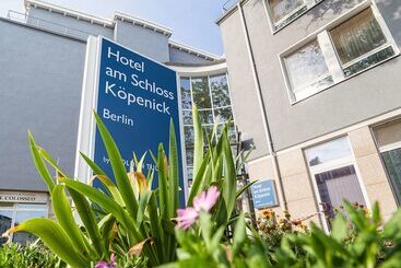 هتل Am Schloß Köpenick By Golden Tulip