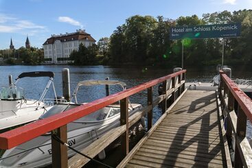 هتل Am Schloß Köpenick By Golden Tulip