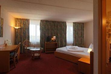 هتل Trip Inn Axxon