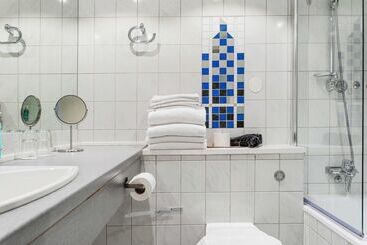 Best Western Plus Hotel Plaza