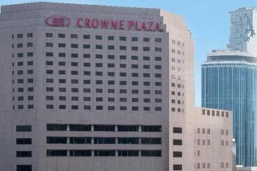 هتل Crowne Plaza Bangkok Parque Lumpini