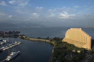 هتل Hong Kong Gold Coast