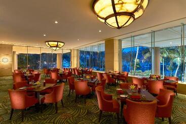 هتل Hong Kong Gold Coast