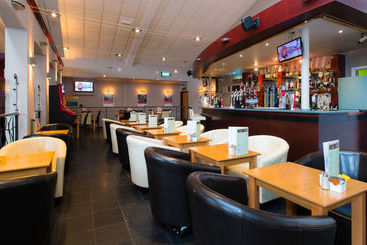 هتل Holiday Inn Aberdeen Exhibition Centre