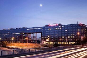 هتل Mercure Paris Ivry Quai De Seine