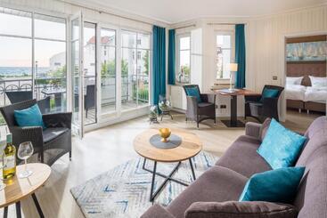 هتل Residenz Waldkrone Kühlungsborn