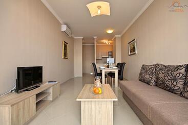 هتل Rotonda Inn Novigrad