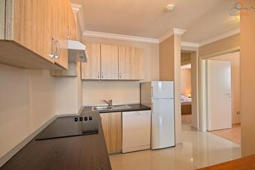 هتل Rotonda Inn Novigrad