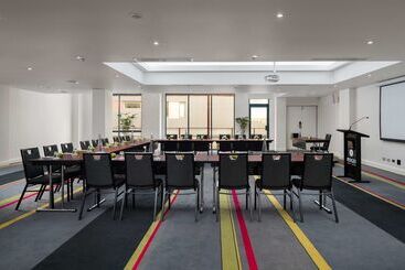 هتل Rydges Sydney Central