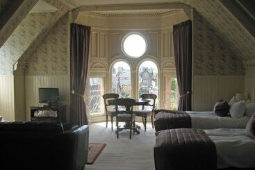 Shaftesbury Hotel Dundee