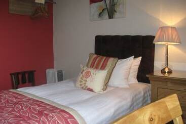 Shaftesbury Hotel Dundee