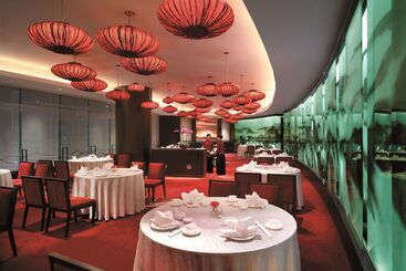 酒店 Shangri La Shenzhen   Nearby Luohu Border, Outdoor Swimming Pool