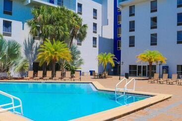 Southbank Hotel By Marriott Jacksonville Riverwalk