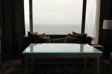 호텔 Taj Lands End